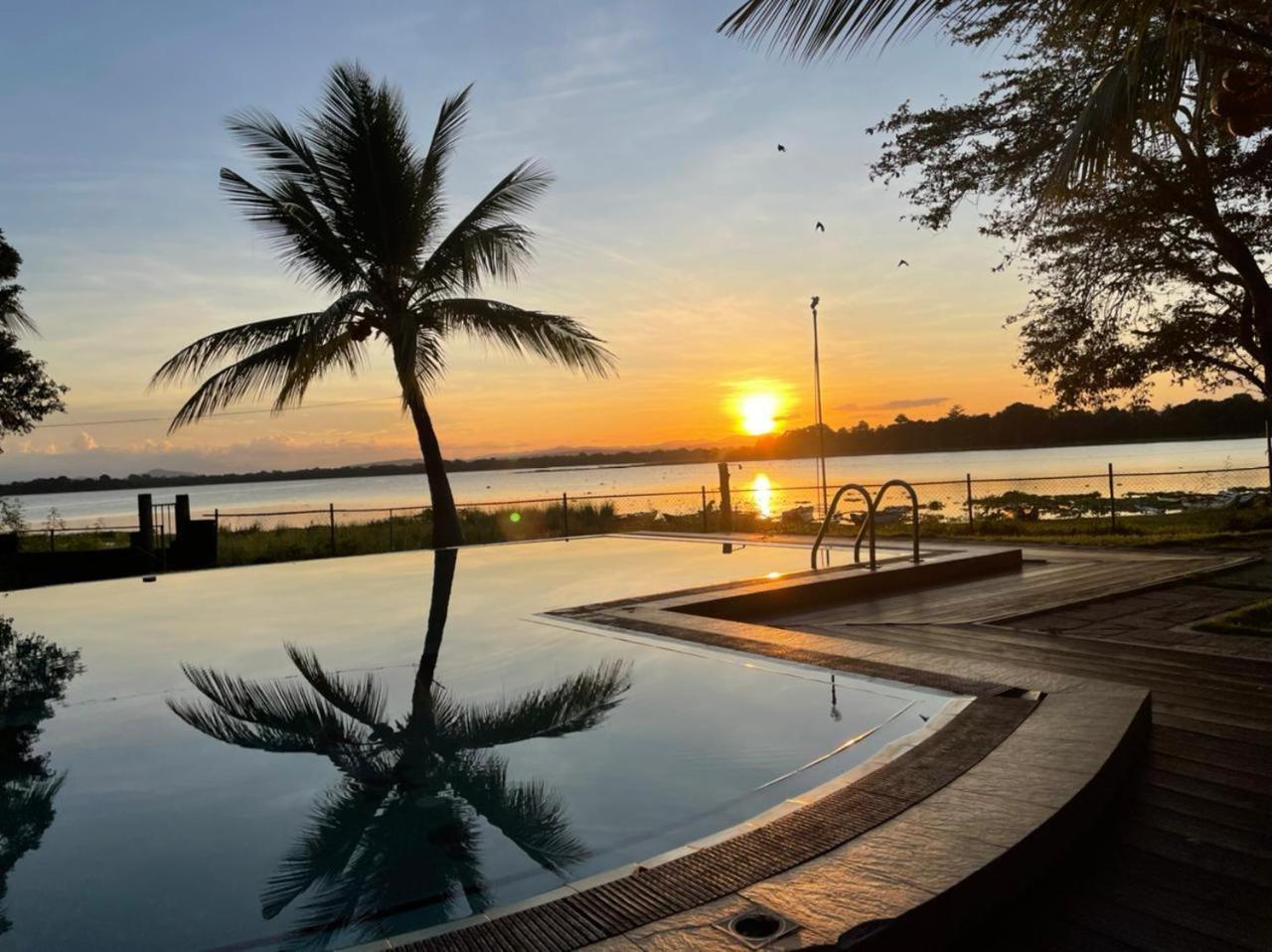 Hotel Lake Park Polonnaruwa Eksteriør bilde