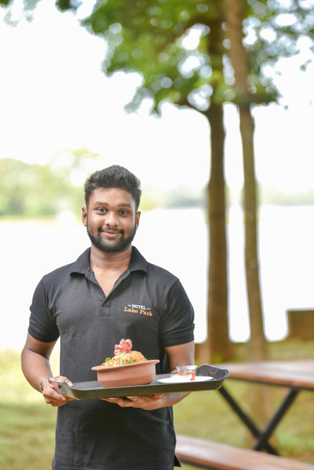Hotel Lake Park Polonnaruwa Eksteriør bilde
